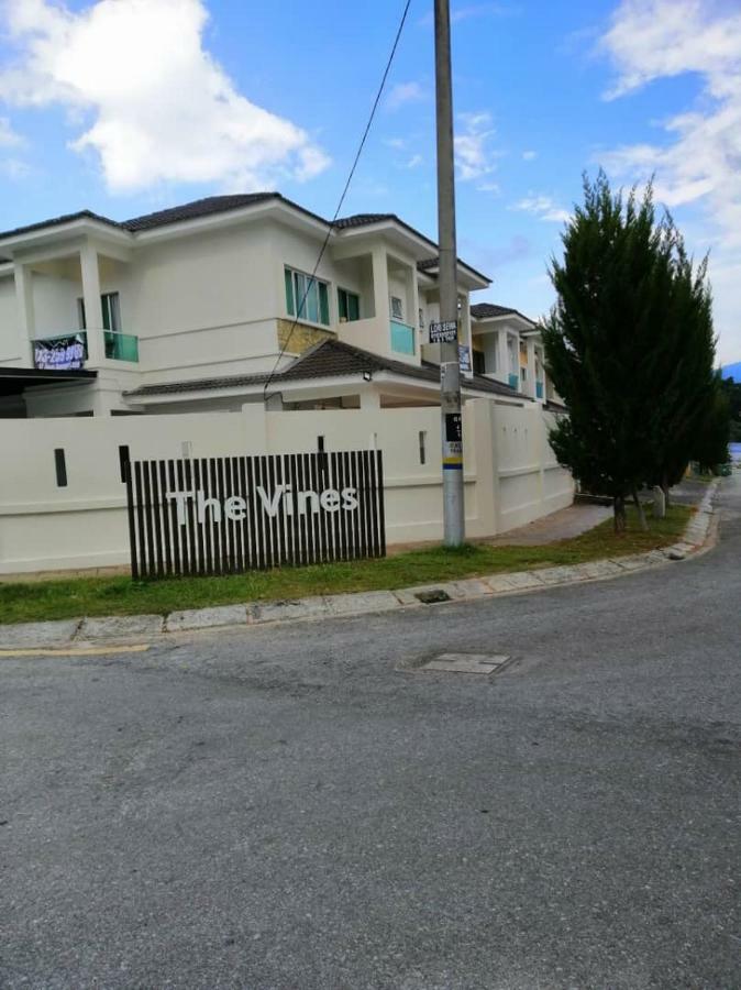 Alyaleesya Homestay Teres Brincsang Kültér fotó